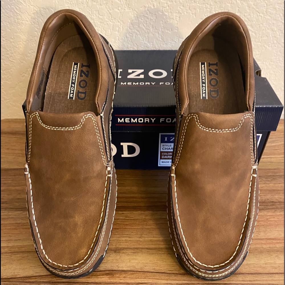 Size 9 Slip-Ons/Loafers